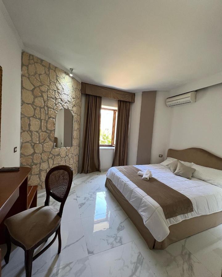 Villa Edelweiss Bacoli Esterno foto