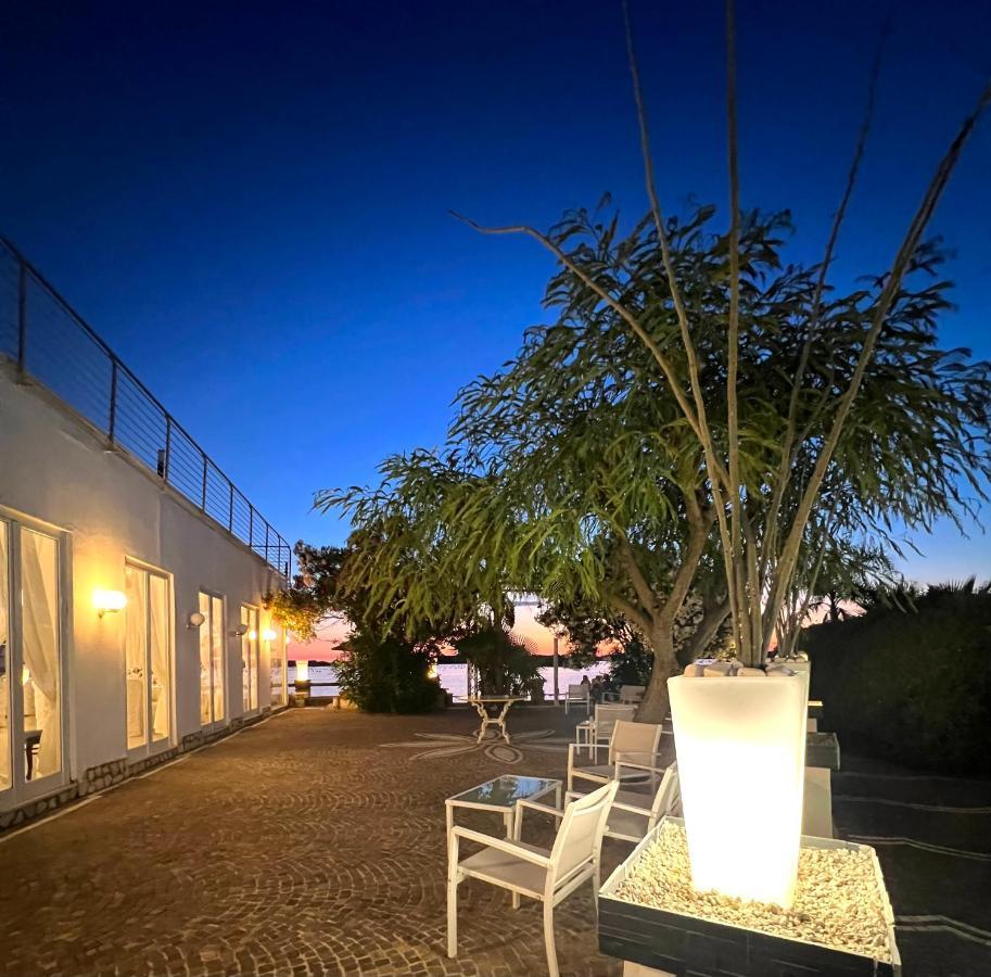 Villa Edelweiss Bacoli Esterno foto