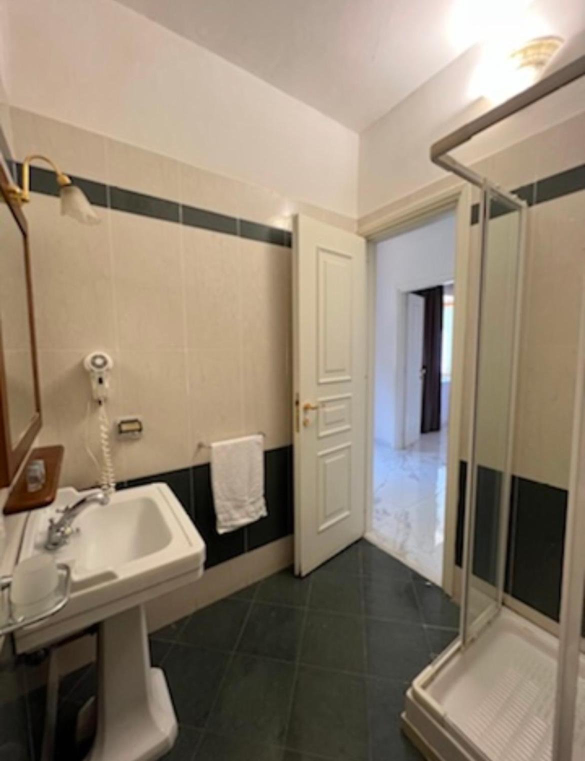 Villa Edelweiss Bacoli Esterno foto