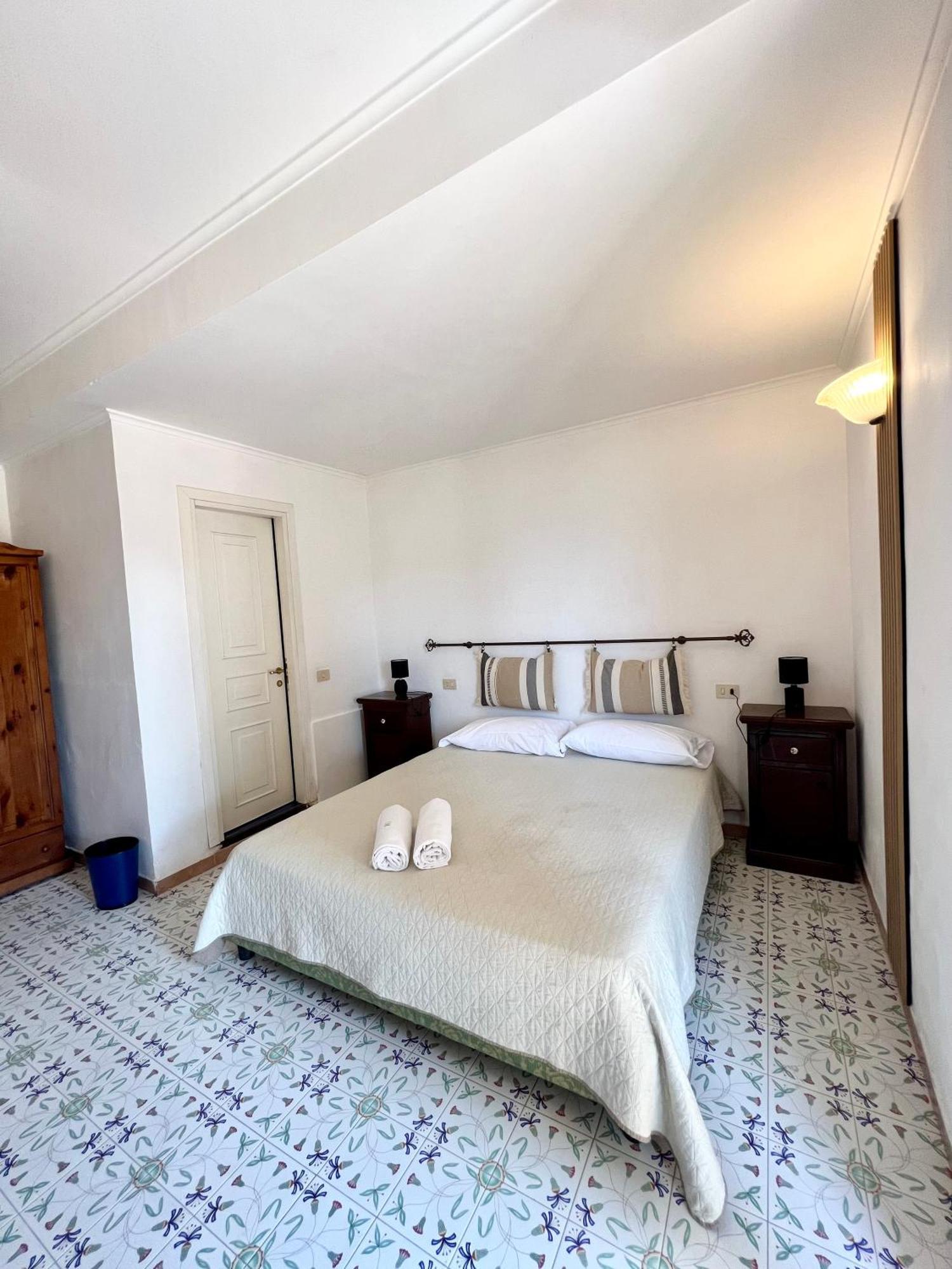 Villa Edelweiss Bacoli Esterno foto